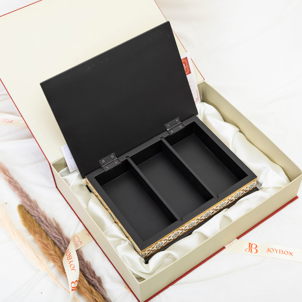 Handcrafted meenakari wooden keepsake & jewellery box